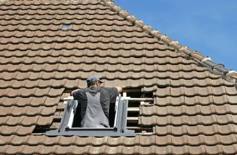 Pose de velux - Pouillé